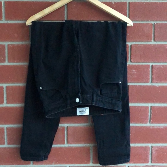 Everyday basic black mom jeans